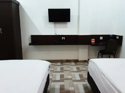 Baba Guest House Syariah - balcony