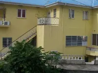 Mr. Clean Bed and Breakfast Hotels near 4D Garden & Pet Supply