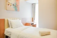 Luxury 2Br at the Branz Apartment Near Aeon Mall Hotels in Pagedangan