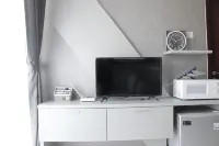 Stylish 2Br Gateway Pasteur Apartment by Travelio - Pools