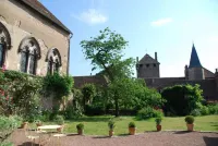 Maison Sainte Barbe فنادق في Saint-Sernin-du-Bois