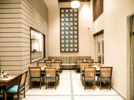 Misty Ocean - A Bergamont Group of Hotel