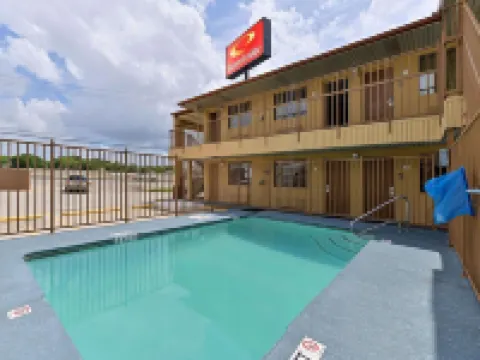 Econo Lodge Hotels in Killeen