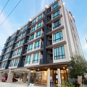 Viva Central Korat Hotels near Guru-Summanakara