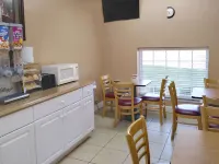 Econo Lodge Rome South Hotels in Floyd County