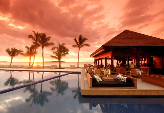 2. 힐튼 피지 비치..