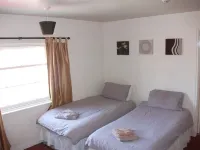 Three Tuns Hotel Hotels in Filey