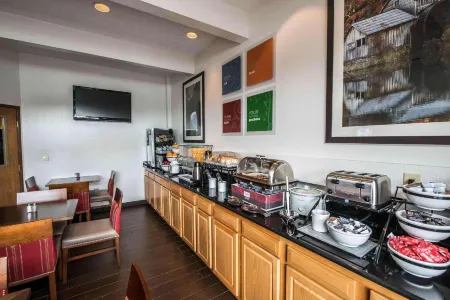 Comfort Inn Atkins-Marion I-81