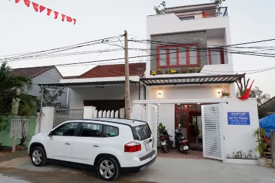White Lion House
