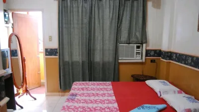 DW Pensione Các khách sạn ở Maasin