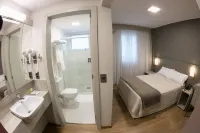 Tri Hotel Premium Criciúma Các khách sạn gần Praça Nereu Ramos