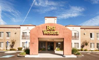 Best Western Plus Twin View Inn  Suites