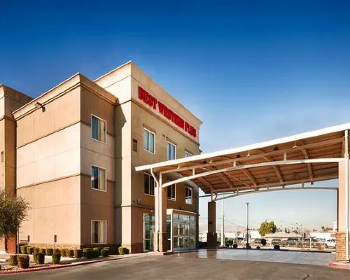 Best Western Plus Henderson Hotel Hotels near Henderson Convention Center