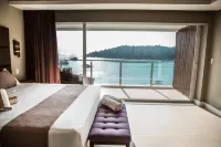 كاشيا داسو إكسكلوسيف هوتل - موقف سيارات