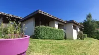 Vvf Montpeyroux Auvergne Отели в г. Шампекс