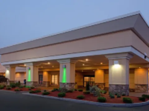 Holiday Inn & Suites Boston-Peabody by IHG ピーボディのホテル