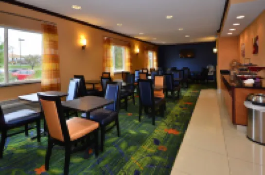Fairfield by Marriott Inn & Suites Jefferson City