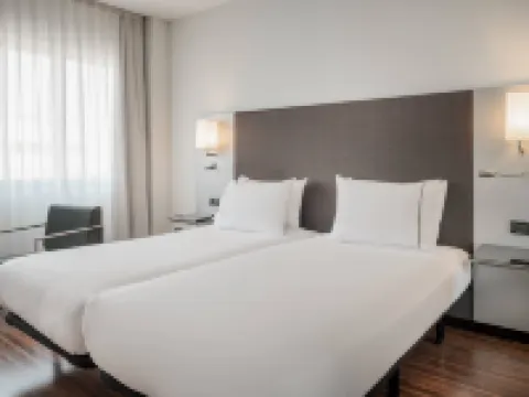 AC ホテル サン セバスチアン デ ロス レイエス バイ マリオット サン・セバスティアン・デ・ロス・レイエスのホテル