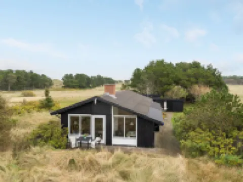 "Øgrim" - 204m from the Sea