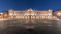 Holiday Inn Express Toulouse Airport Hotels near DEVRED 1902
