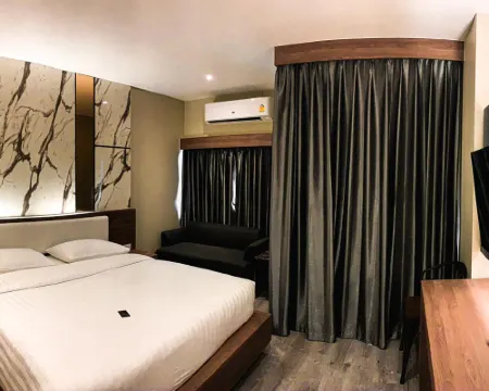 ザ・チェス ホテル ラヨーンのホテル