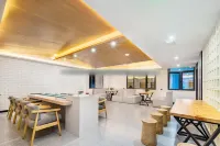 Yuedu Hotel Yuedu (Kaili International Trade Shopping Center Grand Cross Branch)