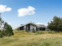 "Griselda" - 700m from the Sea