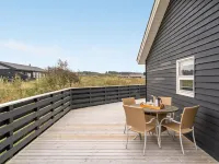 "Clarissa" - 300m from the Sea - 4-Star