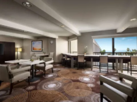 Sonesta Redondo Beach and Marina Hotels in Redondo Beach