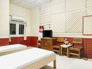 OYO 91833 Hotel Anggrek Daqu Syariah Kapuas