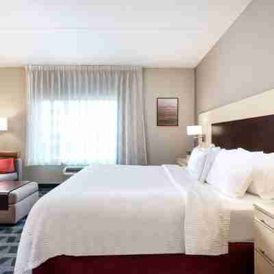 TownePlace Suites Charlotte Mooresville Rooms