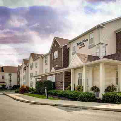 TownePlace Suites Findlay Hotel Exterior