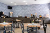 AmericInn by Wyndham Cedar Rapids North Hotels in Marion