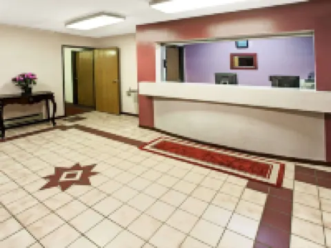 Super 8 by Wyndham Heath/Newark Hoteles en Heath