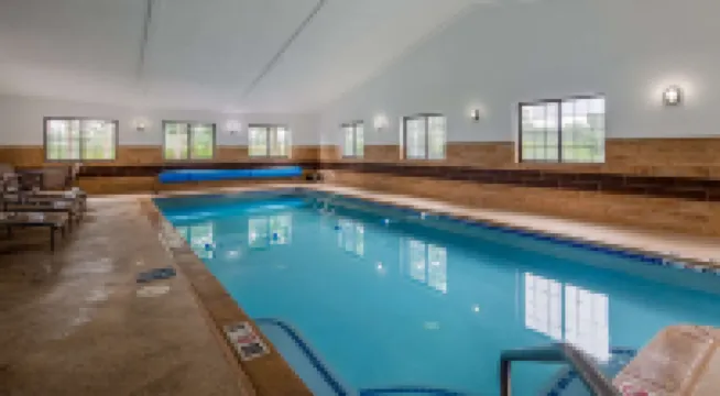 Best Western Hampshire Inn  Suites
