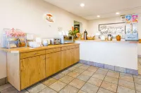 Super 8 by Wyndham Grand Junction Colorado - breakfast