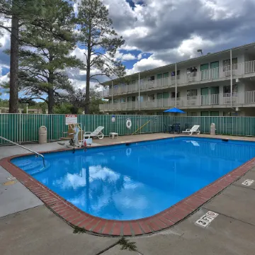 Motel 6 Flagstaff, AZ - West - Woodland Village