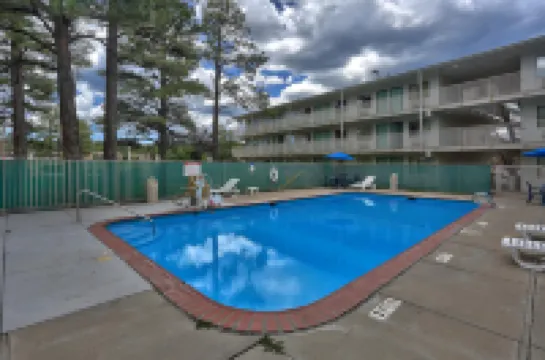 Motel 6 Flagstaff, AZ - West - Woodland Village