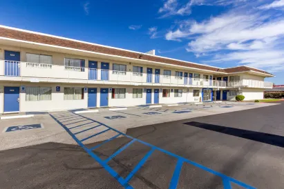Motel 6 Phoenix, AZ - North Bell Road