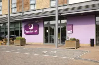 Watford (Croxley Green) Hotels near Katherine Place Shopping Centre