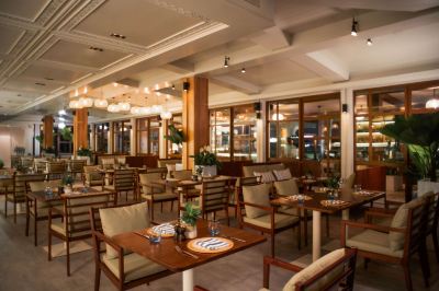 レストラン ハイアット リージェンシー ダナン リゾート＆スパの写真