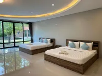 Golf Inn Resort Hôtels à : Mueang Samut Songkhram