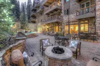 Timbers by Summit County Mountain Retreats Hotels in Dillon