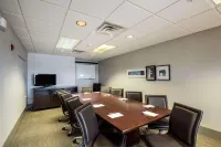 Country Inn & Suites by Radisson, Fond du Lac, WI - Spa
