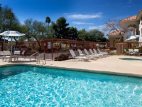 คันทรีอินน์แอนด์สวีทส์ บายเรดิสัน สนามบินฟีนิกซ์ AZ โรงแรมในฟีนิกซ์