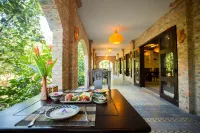 Hue Ecolodge