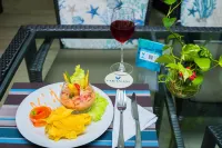Varanasi Hotel Boutique Aeropuerto - ที่มีบาร์