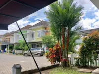 Gerbera 4Br Villa SpringHill Garden Malang Hotels in Pakis