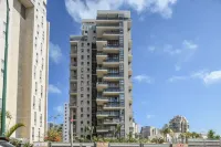 Stunning Modern Studio in Netanya Hôtels à proximité de : Inter Active Atzmaut Square