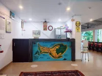 Coconhuts Beach Resort